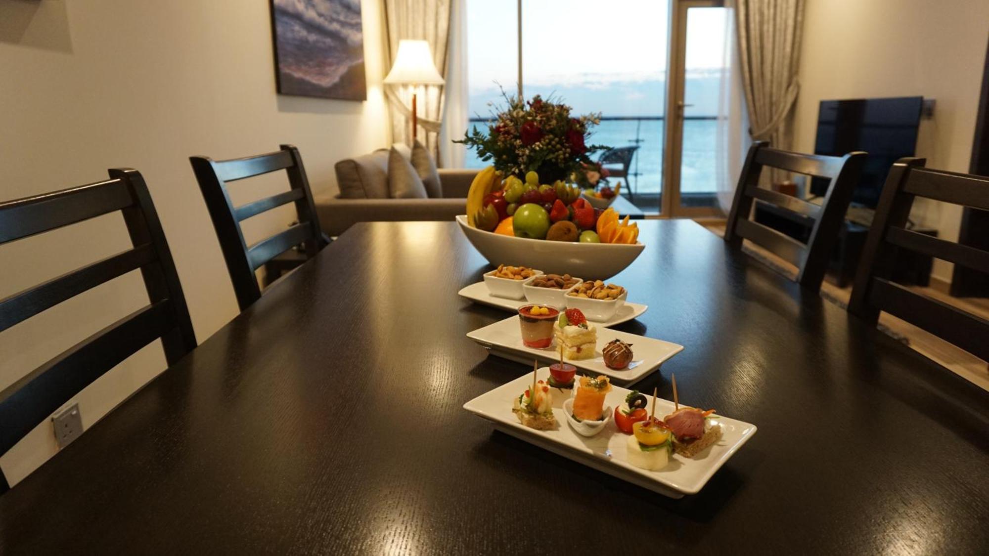 Al Kout Beach Hotel Кувейт Екстериор снимка