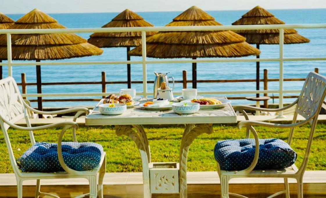 Al Kout Beach Hotel Кувейт Екстериор снимка