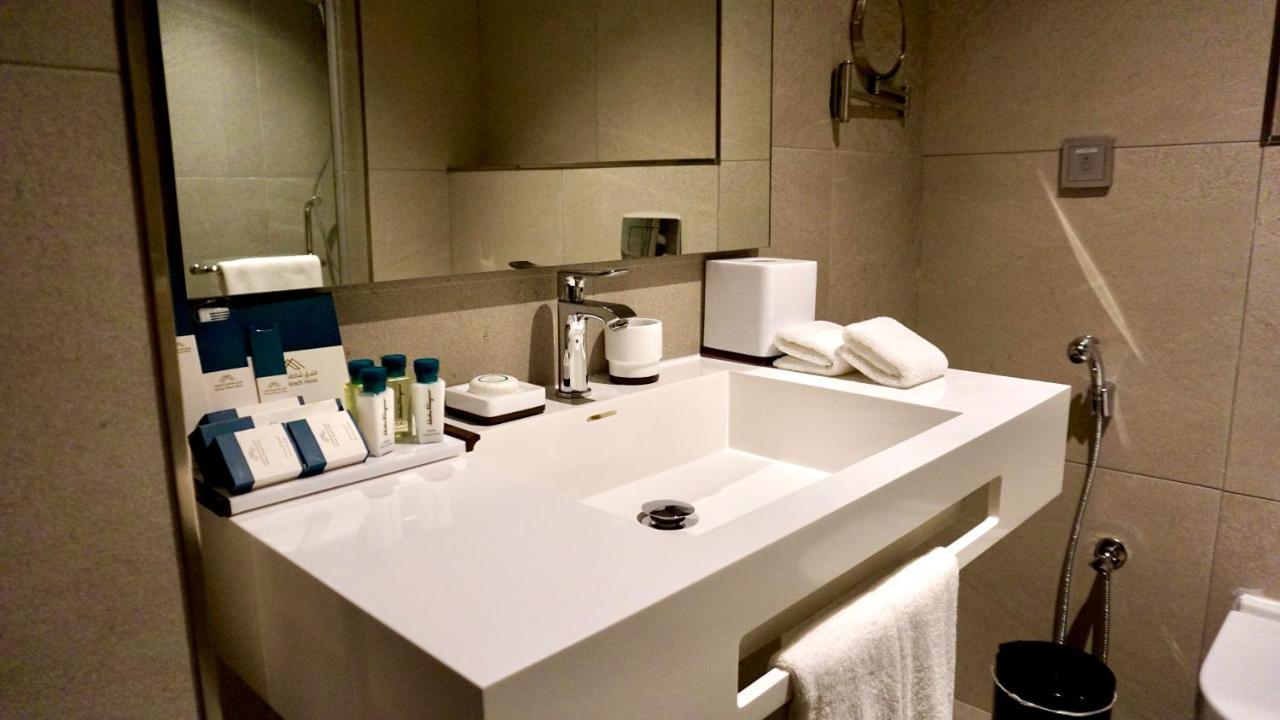 Al Kout Beach Hotel Кувейт Екстериор снимка