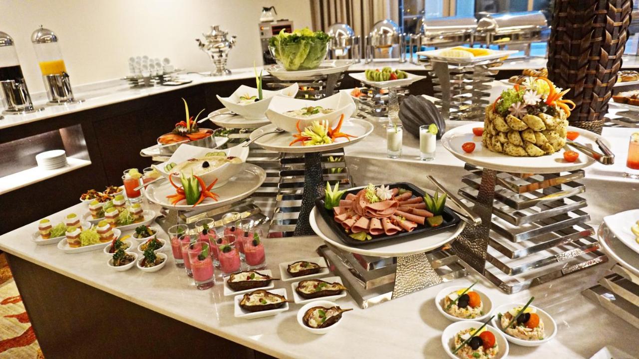 Al Kout Beach Hotel Кувейт Екстериор снимка